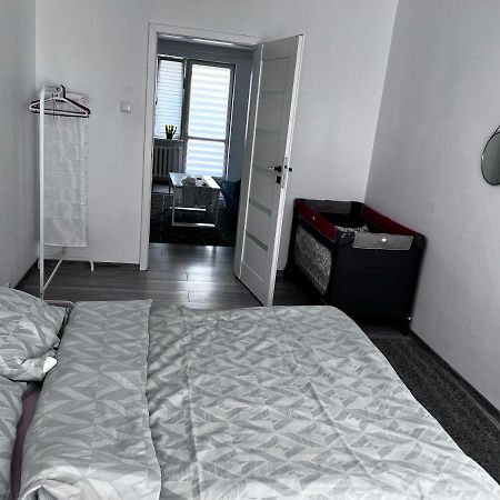 BełchatówApartament 33アパートメント エクステリア 写真